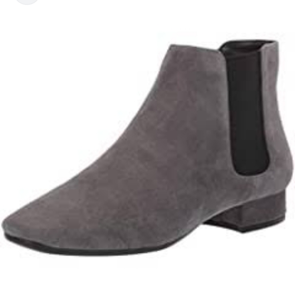 Aerosoles Gray Skyway Chelsea Boot Size Women's 8.5 - Picture 1 of 14